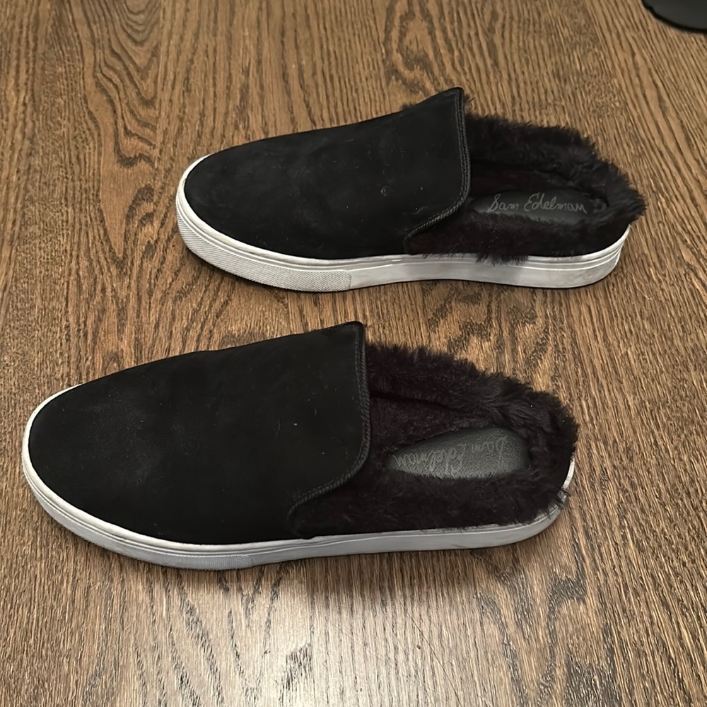 Sam Edelman sneaker